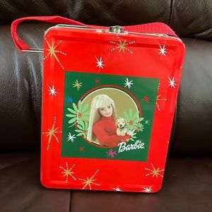 2000 Mattel Barbie Christmas tin lunch box.